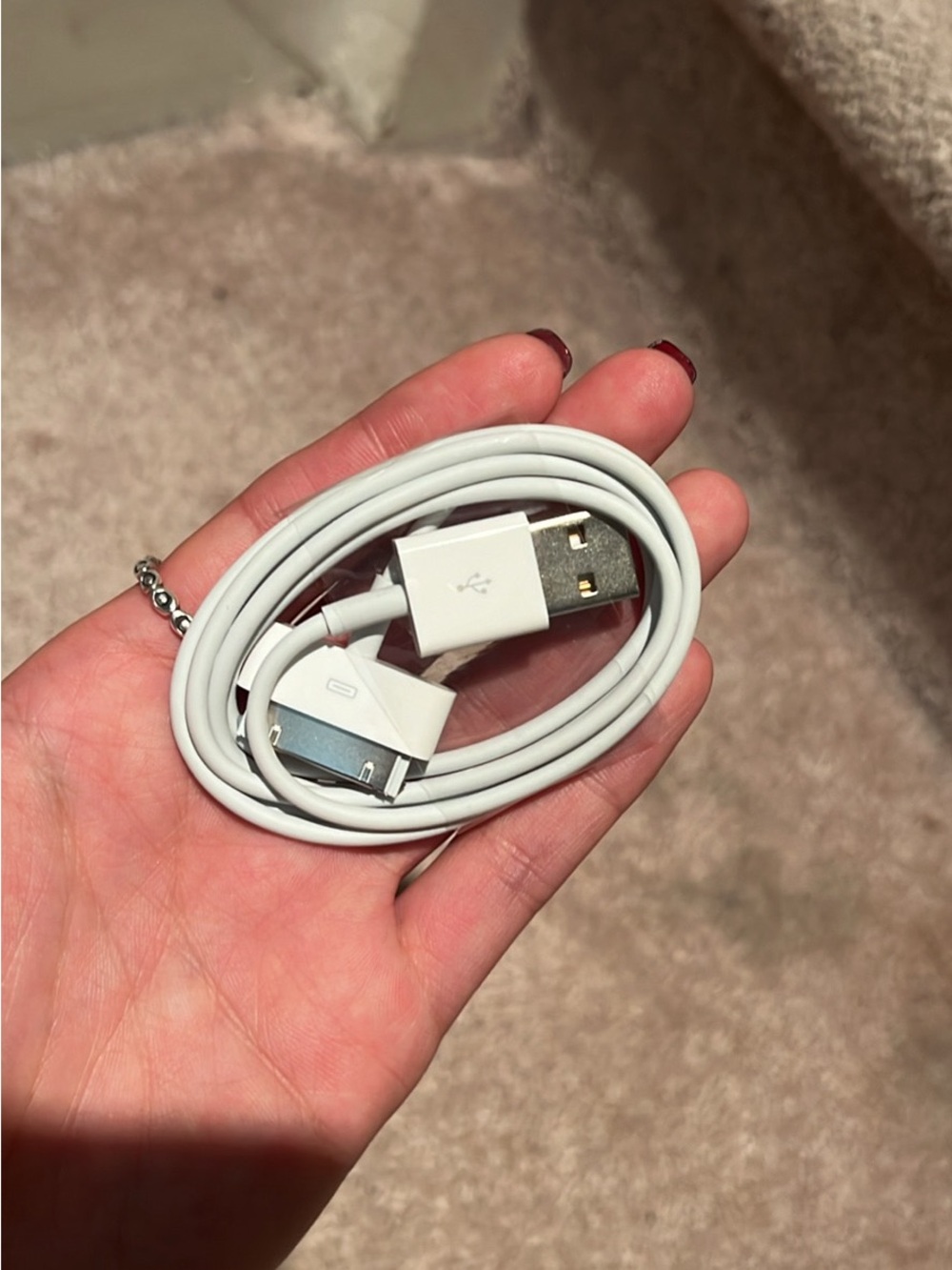 Apple 30 pin to USB charger